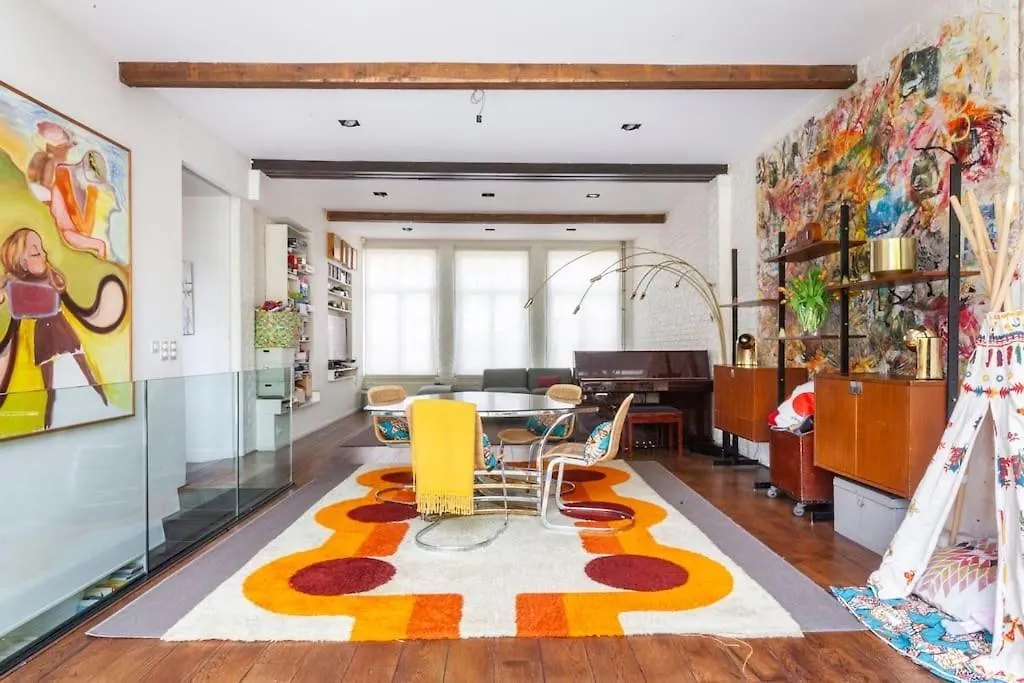 Exceptionnelle Maison Avec Jardin ! Vila Bruxelas